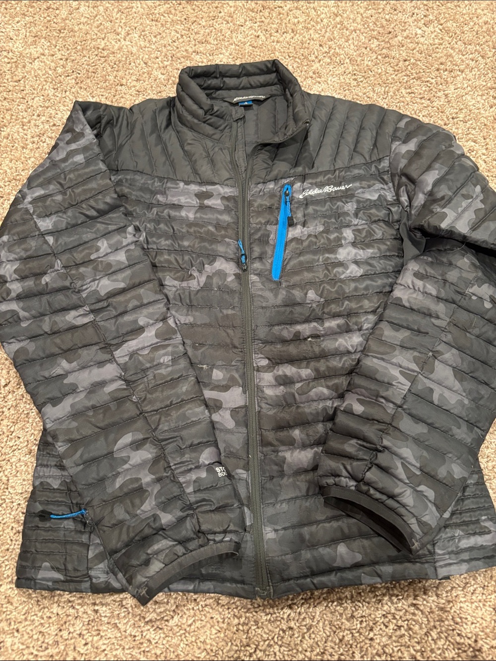 Eddie Bauer Men's Gray Camouflage Puffer Jacket with Blue Zipper Accents